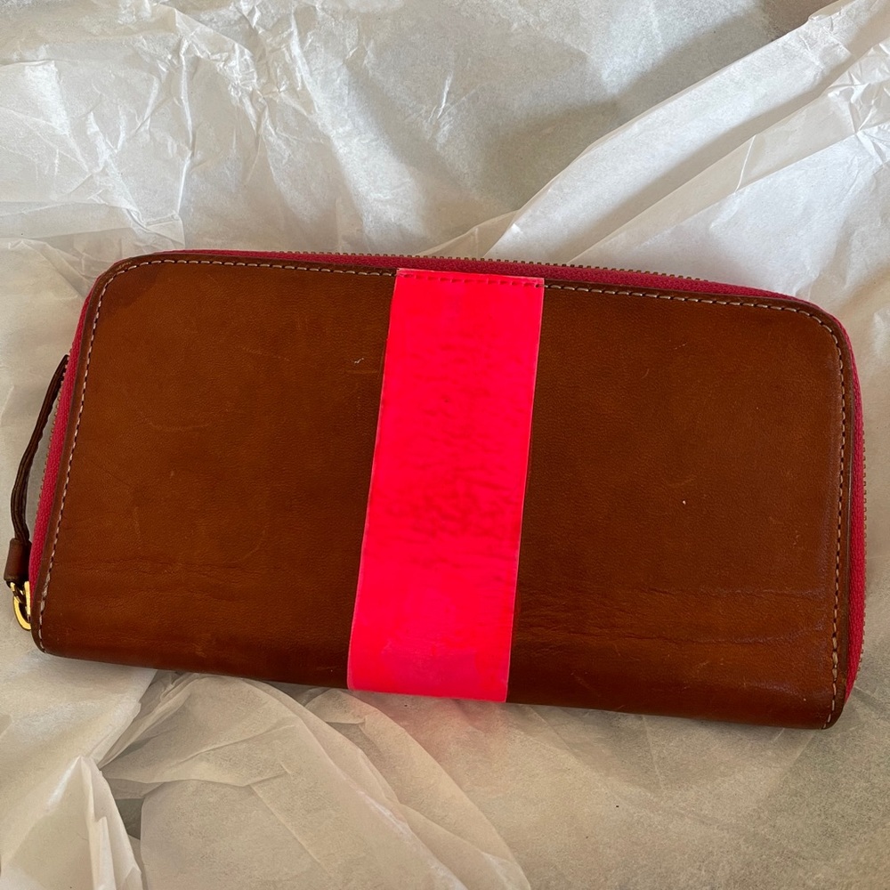 Clare V. Wallet
